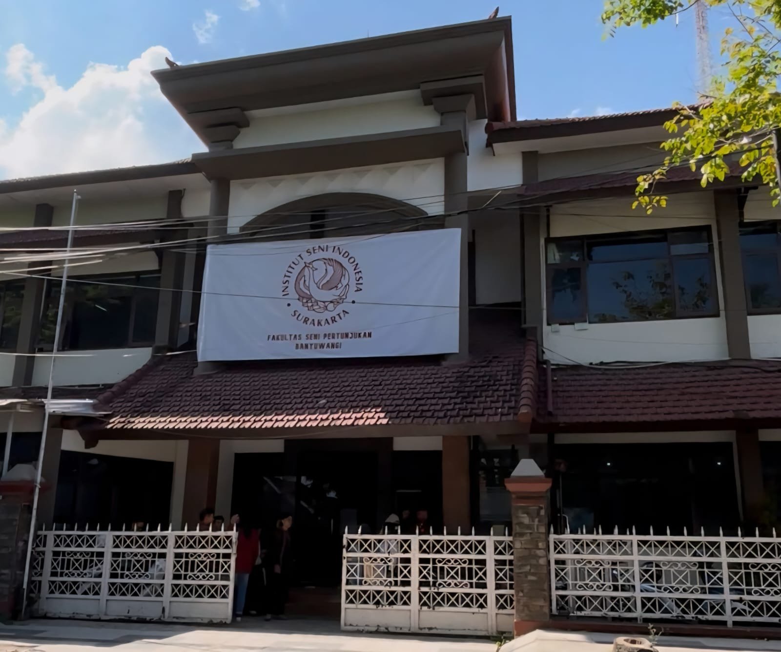 aiwnjphvbw_16668f54-4503-4d0b-828c-5f1a2629aeeb